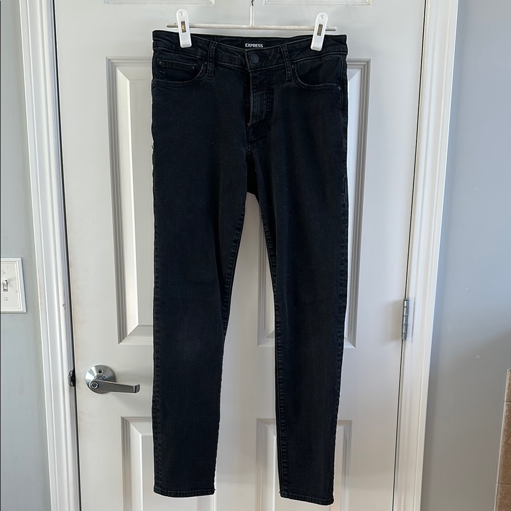 Express Black Straight LegJeans (28)